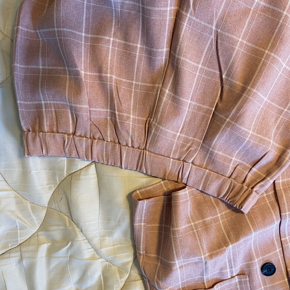 ❗️SOLD❗️Blazer + Trouser Set - Picture 8 of 10